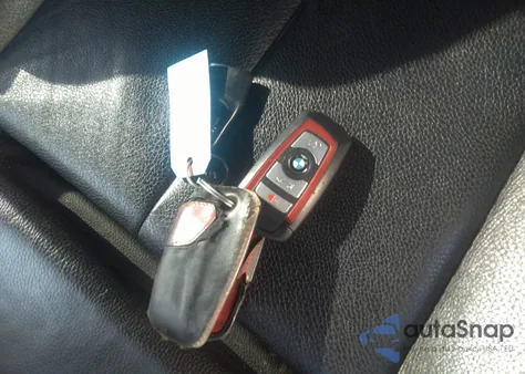 2013 BMW 335I xDrive z USA, uszkodzony, nr VIN WBA3B9C5XDJ899322